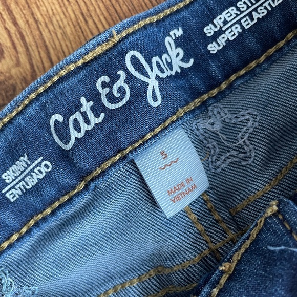 Cat & Jack girls jeans Size 5 - Picture 2 of 3